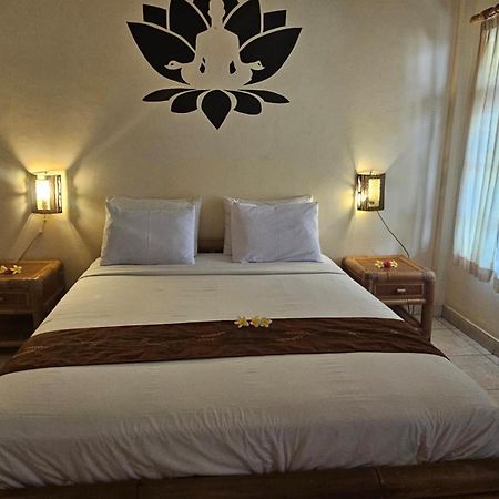 Hotel Chonos Lovina Exteriör bild